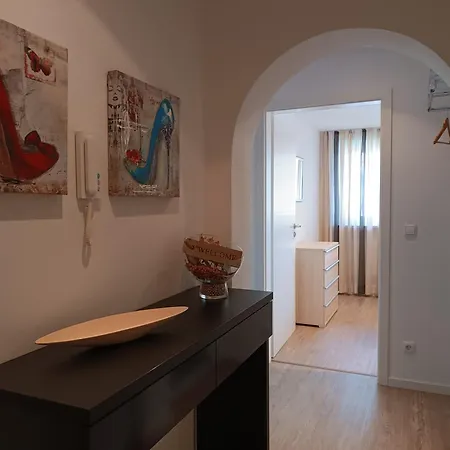 Apartment 2-raum Rosemarie *